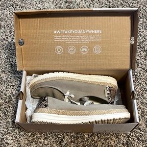 Hey Dude Wendy Python Brown